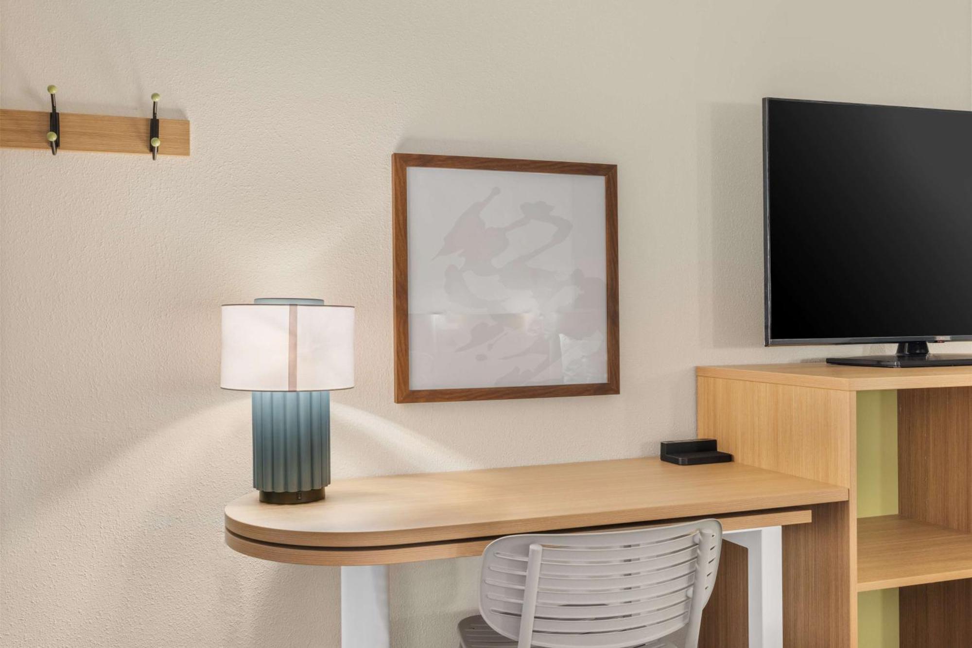 Spark By Hilton Colorado Springs I 25 Central Bagian luar foto