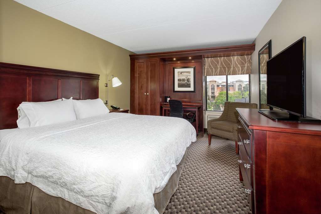 Spark By Hilton Colorado Springs I 25 Central Ruang foto